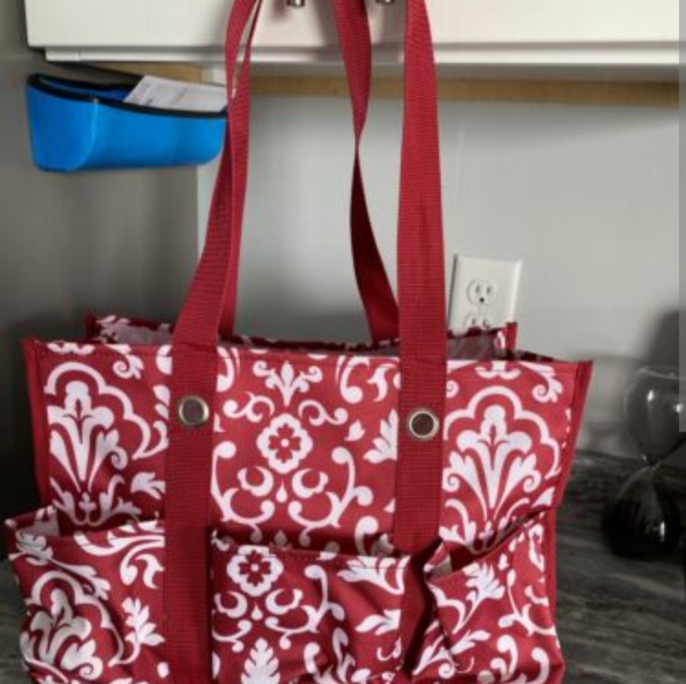 THIRTY ONE UTILITY TOTE